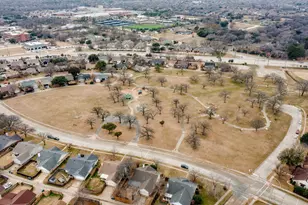 2812 Carnaby Ln, Flower Mound, TX 75028 - Photo 25