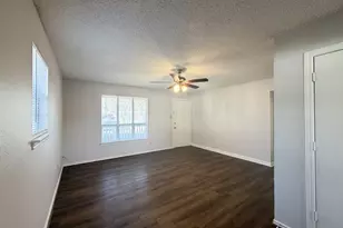 493 N Bryant Ave, Midlothian, TX 76065 - Photo 11