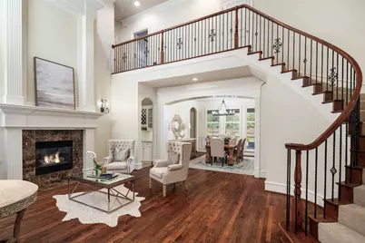 7404 Waterfall Drive, McKinney, TX 75072 - Photo 3