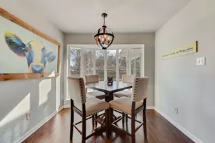 2923 Southridge Dr, Grapevine, TX 76051 - Photo 11