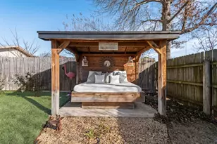 2923 Southridge Dr, Grapevine, TX 76051 - Photo 29