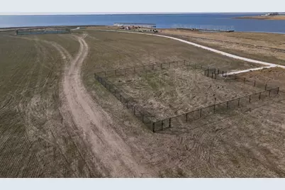 340 Peninsula Drive, Honey Grove, TX 75446 - Photo 37