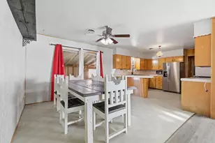 107 N 7th St, Krum, TX 76249 - Photo 3