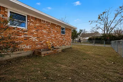 107 N 7th Street, Krum, TX 76249 - Photo 31