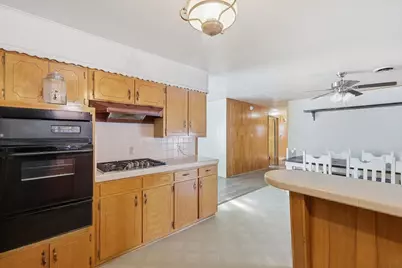 107 N 7th Street, Krum, TX 76249 - Photo 11