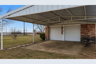 107 N 7th Street, Krum, TX 76249 - Photo 33