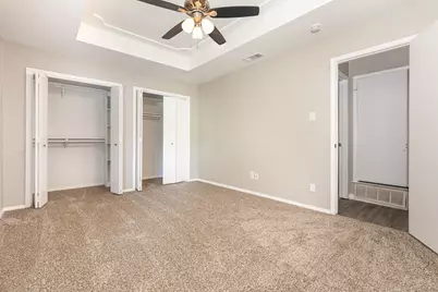 421 Cavender Court, Hurst, TX 76054 - Photo 11