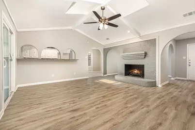 421 Cavender Court, Hurst, TX 76054 - Photo 7