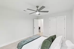 1426 Alaska Ave, Dallas, TX 75216 - Photo 17