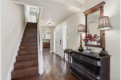 5014 Mohawk Court, DeCordova, TX 76049 - Photo 9