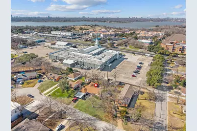 9223 San Fernando Way, Dallas, TX 75218 - Photo 7