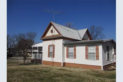 608 Colorado Street, Whitney, TX 76692 - Photo 3