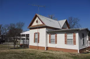 608 Colorado St, Whitney, TX 76692 - Photo 3