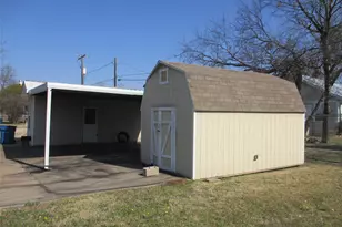 608 Colorado St, Whitney, TX 76692 - Photo 9