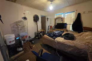 213 Pennsylvania Ave, Graham, TX 76450 - Photo 23