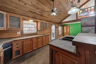 18737 Saddleback Ln, Flint, TX 75762 - Photo 9