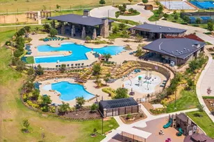 10908 Summer Rain Blvd, Aubrey, TX 76227 - Photo 39