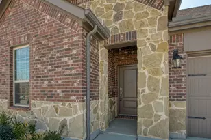 10908 Summer Rain Blvd, Aubrey, TX 76227 - Photo 3
