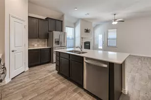 10908 Summer Rain Blvd, Aubrey, TX 76227 - Photo 17