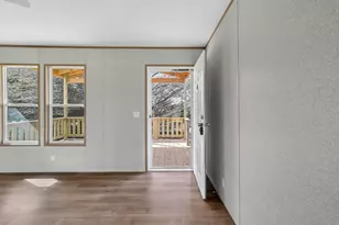 206 Rhett Ct, Aurora, TX 76078 - Photo 5