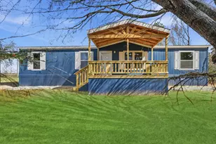 206 Rhett Ct, Aurora, TX 76078 - Photo 1