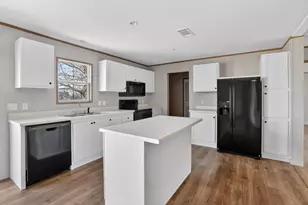 206 Rhett Ct, Aurora, TX 76078 - Photo 15