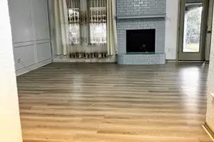 7604 Teresa Ct, North Richland Hills, TX 76182 - Photo 3