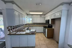 7604 Teresa Ct, North Richland Hills, TX 76182 - Photo 7