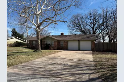 1307 Rock Street, Bowie, TX 76230 - Photo 7