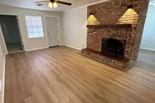 1307 Rock St, Bowie, TX 76230 - Photo 5