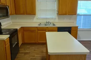 5517 Timber Ridge Ct, Watauga, TX 76137 - Photo 3