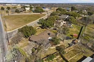 1105 Charles St, Weatherford, TX 76086 - Photo 39