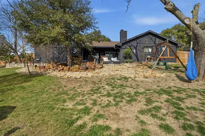 1105 Charles Street, Weatherford, TX 76086 - Photo 37