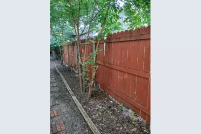 207 Thompson Street, Waxahachie, TX 75165 - Photo 13