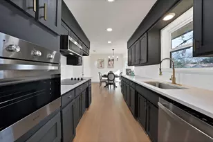 4209 Shipley Ct, Benbrook, TX 76116 - Photo 9