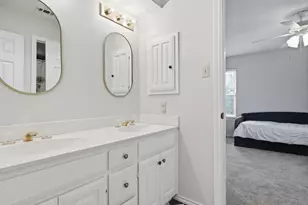 9105 Bryson Dr, Dallas, TX 75238 - Photo 25