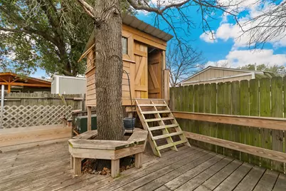 417 Kirby Creek Drive, Grand Prairie, TX 75052 - Photo 25