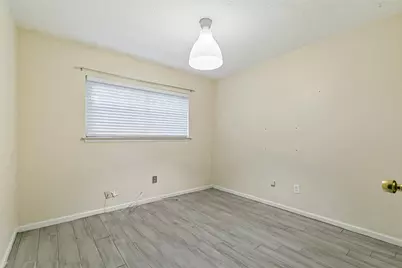 417 Kirby Creek Drive, Grand Prairie, TX 75052 - Photo 19