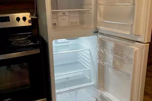 506 S Austin St, Wolfe City, TX 75496 - Photo 11