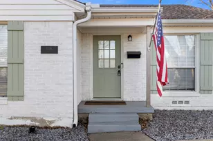 1316 Linden Ln, Garland, TX 75040 - Photo 1