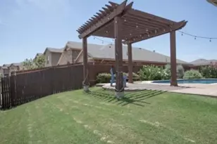 2828 Cedar Ridge Ln, Fort Worth, TX 76177 - Photo 3