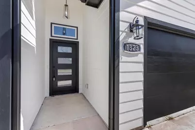 1323 S Montgomery Street, Sherman, TX 75090 - Photo 7