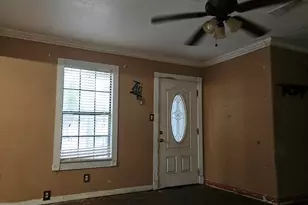 231 Elm St, Hurst, TX 76053 - Photo 3