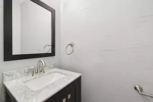 1825 Ingleside Dr, Flower Mound, TX 75028 - Photo 19