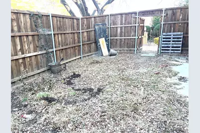 4039 Roswell Street, Dallas, TX 75219 - Photo 25