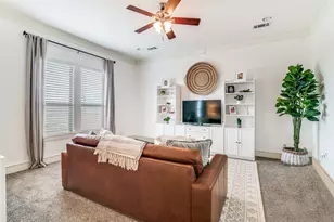 10055 Dorsett Dr, Talty, TX 75126 - Photo 19