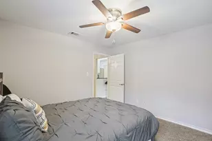 9437 Timberleaf Dr, Dallas, TX 75243 - Photo 25