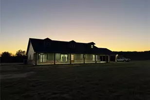 175 Flint Ln, Chico, TX 76431 - Photo 5
