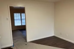 3576 Regal Rd, Fort Worth, TX 76111 - Photo 9