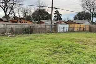 3576 Regal Rd, Fort Worth, TX 76111 - Photo 23